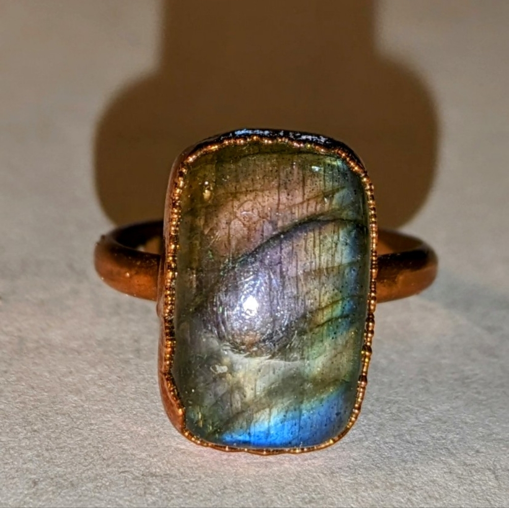 Copper Labradorite ring AWESOME colors! Size 7